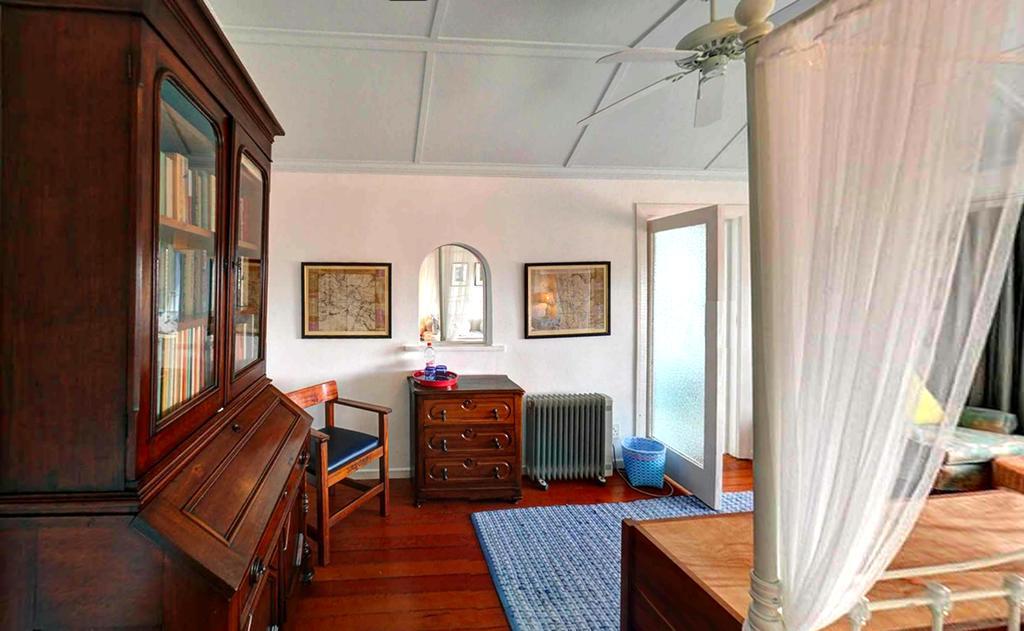 Blue On Blue Bed And Breakfast St James Dış mekan fotoğraf